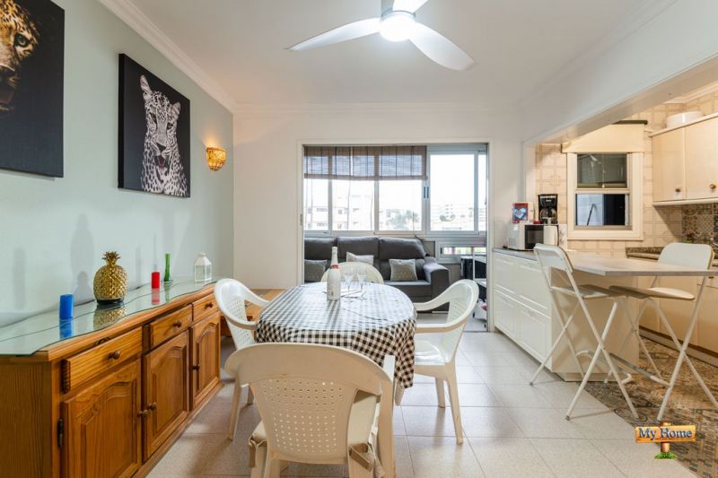 Beautiful cosy apartment next to Yumbo Centre 